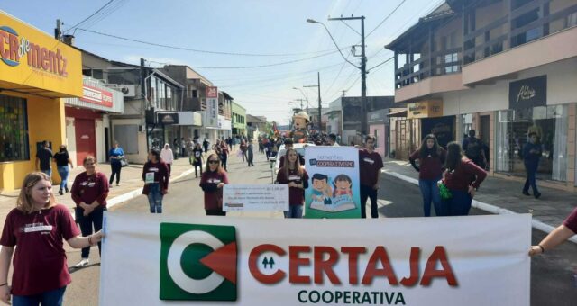 CERTAJA Energia participa de desfile cívico em Triunfo